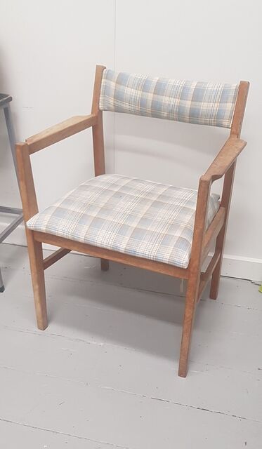 Retro chair $40